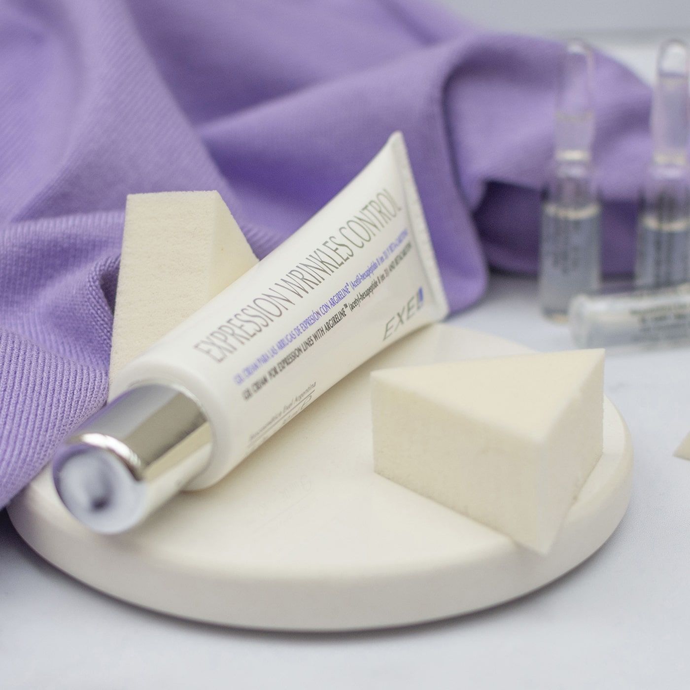 EXPRESSION WRINKLES#30